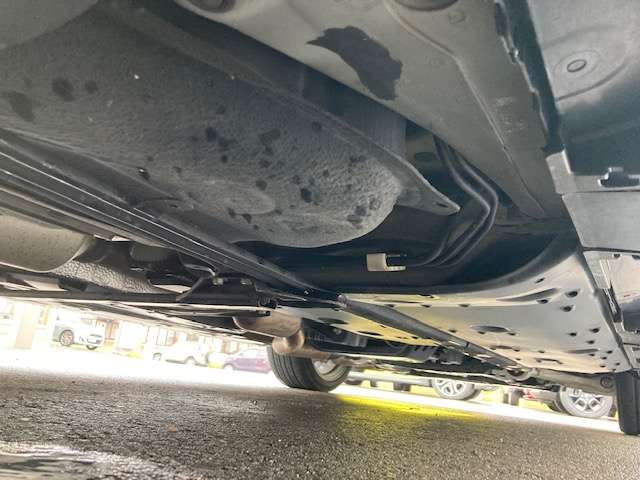 トヨタ クラウン　ハイブリッド ハイブリッド ２．５ Ｓ ＦＯＵＲ ブラックスタイル ４ＷＤ H27年 (東北) 99