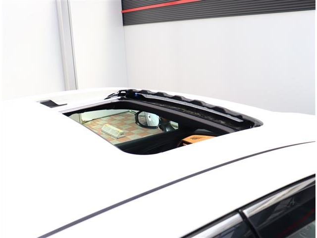 トヨタ クラウン　クロスオーバー　ハイブリッド ２．４ ＲＳ Ｅ－ＦＯＵＲ ＡＤＶＡＮＣＥＤ ４ＷＤ R5年 (関東) 99