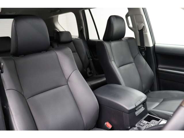 トヨタ ランドクルーザープラド ２．７ ＴＸ Ｌパッケージ マットブラック エディション ４ＷＤ R5年 (東海) 99
