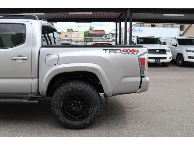 米国トヨタ タコマ ダブルキャブ ＴＲＤスポーツ ３．５ Ｖ６ R4年 (東海) 99