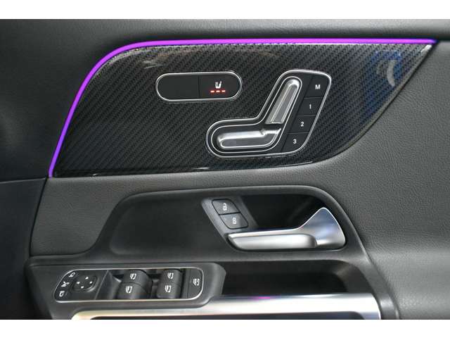 メルセデスベンツ ＧＬＢクラス ２００Ｄ ４マチック ＡＭＧライン ディーゼルターボ ４ＷＤ R3年 (関東) 99