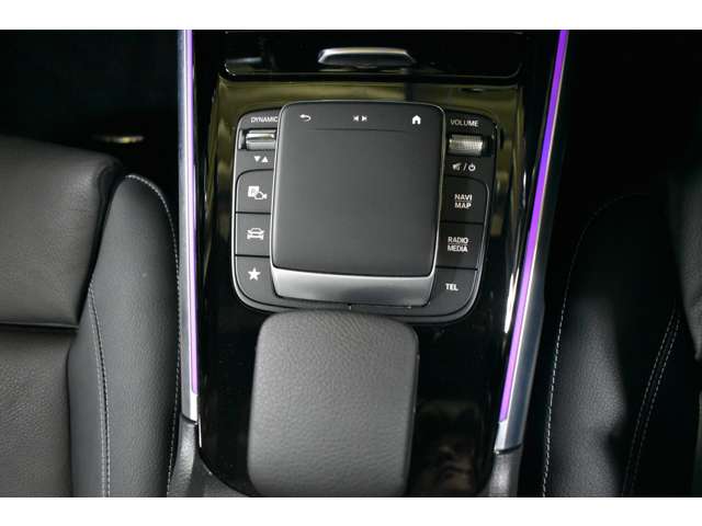 メルセデスベンツ ＧＬＢクラス ２００Ｄ ４マチック ＡＭＧライン ディーゼルターボ ４ＷＤ R3年 (関東) 99