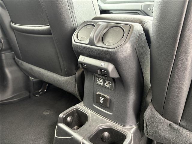 ジープ ラングラー　アンリミテッド アンリミテッド サハラ ２．０Ｌ ４ＷＤ R3年 (東北) 99