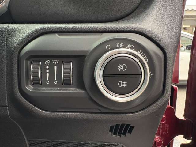 ジープ ラングラー　アンリミテッド アンリミテッド サハラ ２．０Ｌ ４ＷＤ R3年 (東北) 99