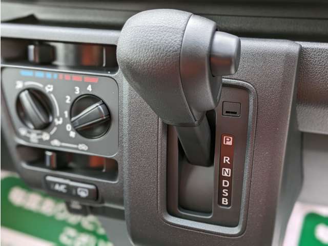 ダイハツ ハイゼットカーゴ ６６０ クルーズ R6年 (関東) 99