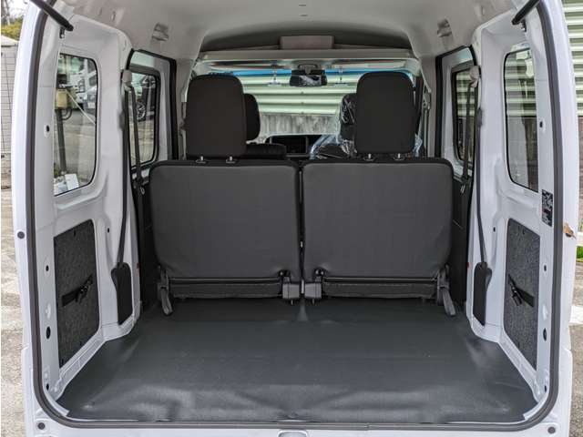 ダイハツ ハイゼットカーゴ ６６０ クルーズ R6年 (関東) 99