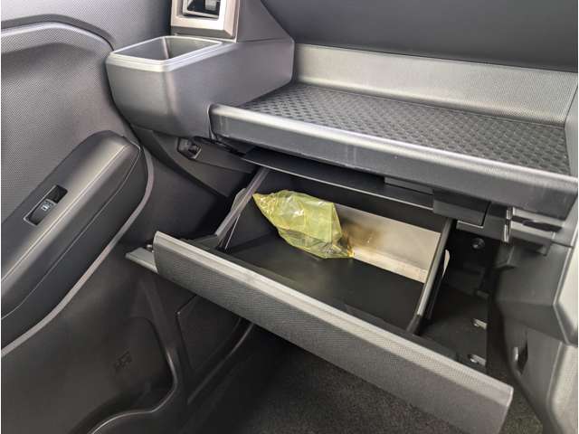 ダイハツ タフト ６６０ Ｇターボ ダーククロム ベンチャー R6年 (関東) 99