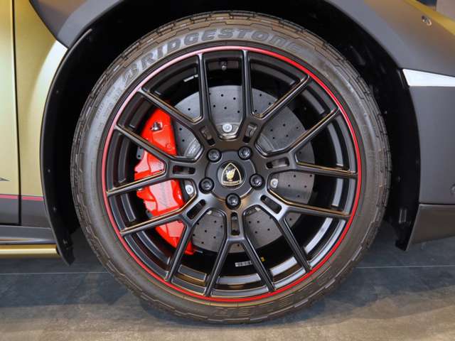 ランボルギーニ ウラカンステラート （ＬＤＦ） ４ＷＤ R6年 (近畿) 99