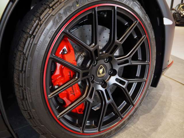 ランボルギーニ ウラカンステラート （ＬＤＦ） ４ＷＤ R6年 (近畿) 99