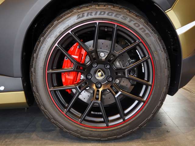 ランボルギーニ ウラカンステラート （ＬＤＦ） ４ＷＤ R6年 (近畿) 99