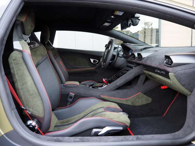 ランボルギーニ ウラカンステラート （ＬＤＦ） ４ＷＤ R6年 (近畿) 99