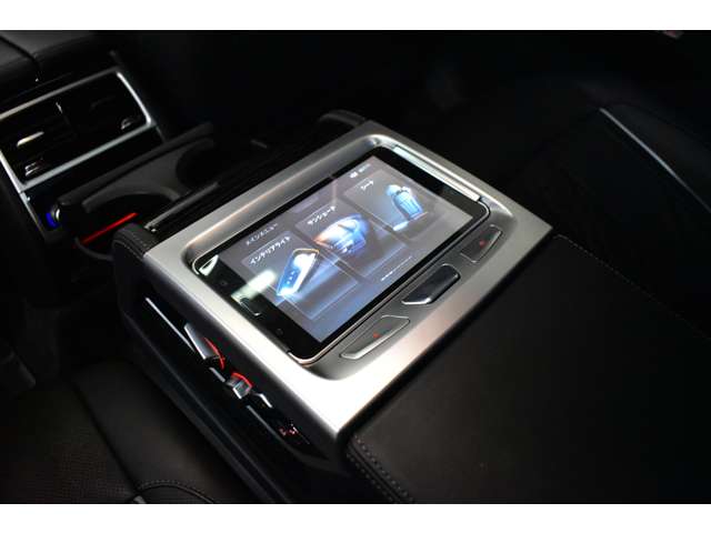 ＢＭＷ ７シリーズ ７４０ｉ　Ｍスポーツ H29年 (関東) 99