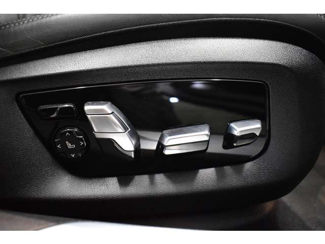 ＢＭＷ ７シリーズ ７４０ｉ　Ｍスポーツ H29年 (関東) 99