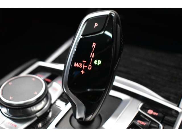 ＢＭＷ ７シリーズ ７４０ｉ　Ｍスポーツ H29年 (関東) 99