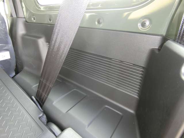 スズキ ジムニー ６６０ ＸＣ ４ＷＤ R7年 (中国) 99