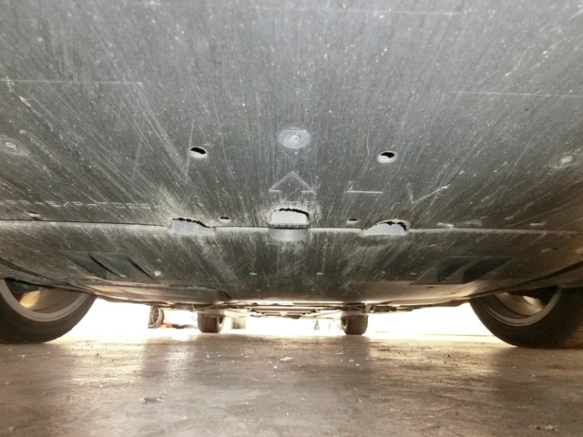 トヨタ プリウス １．８ Ａ プレミアム ツーリングセレクション H29年 (中国) 99