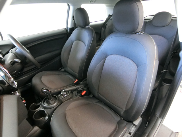 ミニ ミニ ワン ３ドア ＤＣＴ H30年 (中国) 99