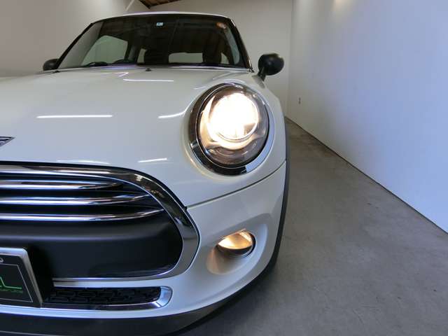 ミニ ミニ ワン ３ドア ＤＣＴ H30年 (中国) 99