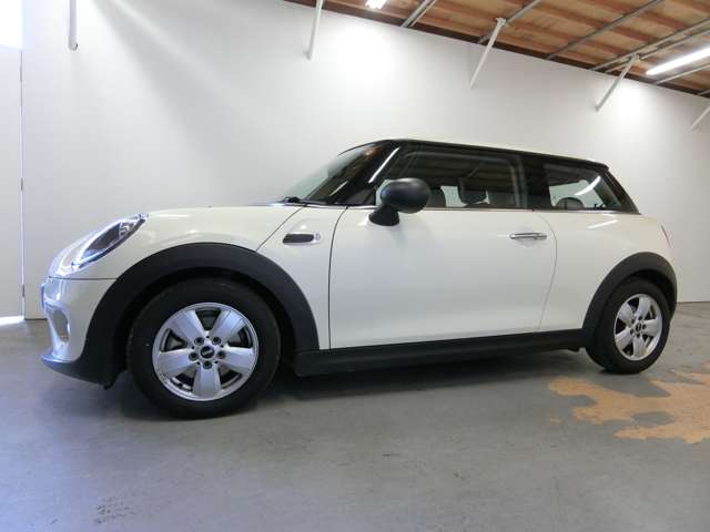 ミニ ミニ ワン ３ドア ＤＣＴ H30年 (中国) 99