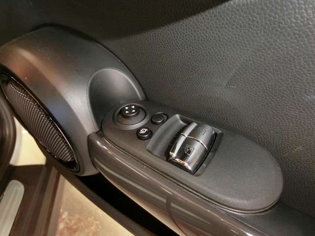 ミニ ミニ ワン ３ドア ＤＣＴ H30年 (中国) 99