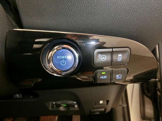 トヨタ プリウス １．８ Ａ ツーリングセレクション H28年 (中国) 99