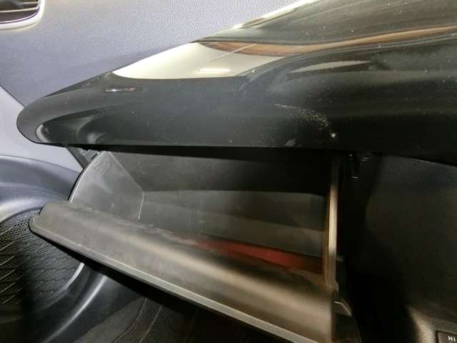 トヨタ プリウス １．８ Ａ ツーリングセレクション H28年 (中国) 99