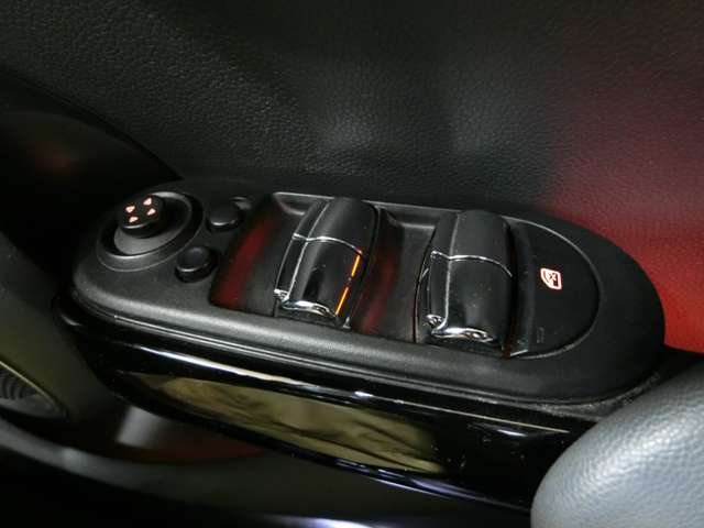 ミニ ミニ クーパーＳ ５ドア H26年 (中国) 99