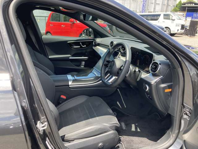 メルセデスベンツ Ｃクラス Ｃ３５０ Ｅ スポーツ ＭＰ２０２４０２ R6年 (近畿) 99