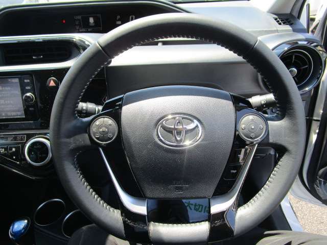 トヨタ アクア １．５ クロスオーバー H30年 (関東) 99