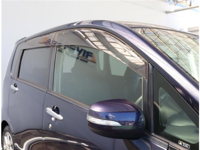 スバル ステラ ６６０ カスタムＲ スマートアシスト H26年 (関東) 99