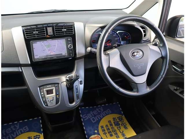 スバル ステラ ６６０ カスタムＲ スマートアシスト H26年 (関東) 99