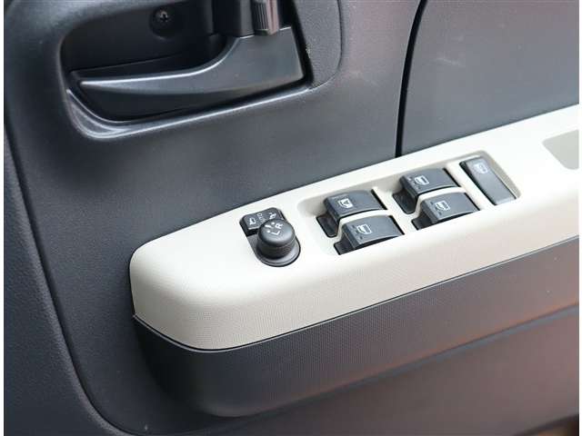 ダイハツ ミラ　トコット ６６０ Ｇ リミテッド ＳＡＩＩＩ R2年 (関東) 99