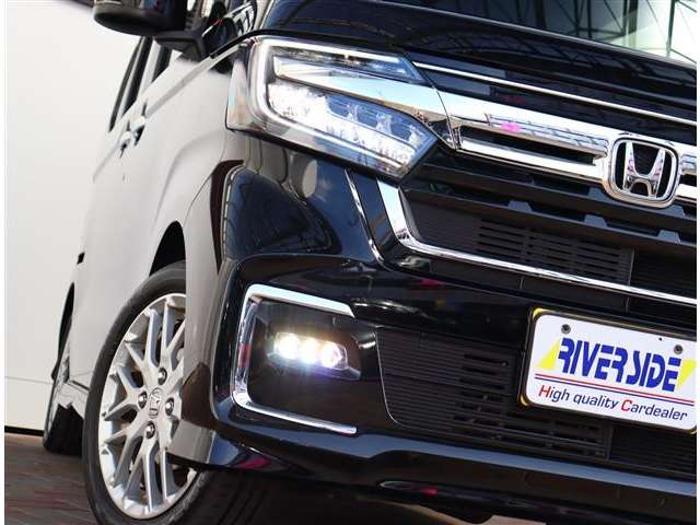 ホンダ Ｎ　ＢＯＸ カスタム ６６０ Ｌ ターボ R5年 (関東) 99