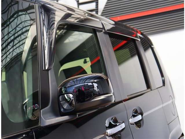 ホンダ Ｎ　ＢＯＸ カスタム ６６０ Ｌ ターボ R5年 (関東) 99