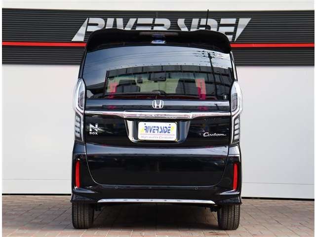 ホンダ Ｎ　ＢＯＸ カスタム ６６０ Ｌ ターボ R5年 (関東) 99