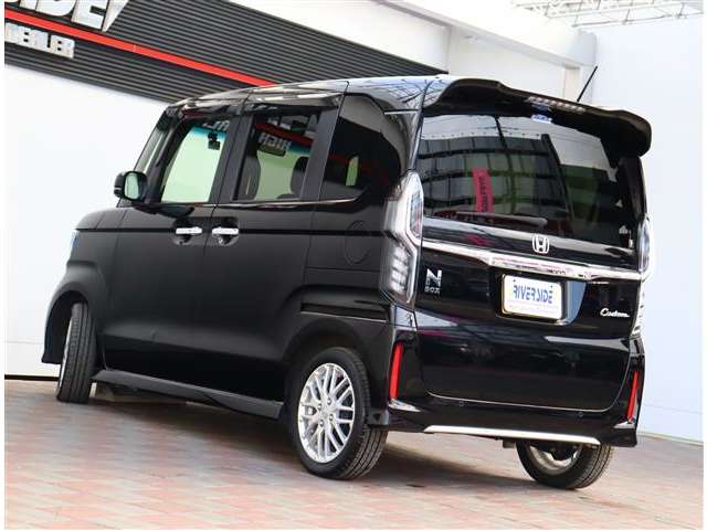 ホンダ Ｎ　ＢＯＸ カスタム ６６０ Ｌ ターボ R5年 (関東) 99
