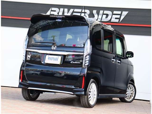 ホンダ Ｎ　ＢＯＸ カスタム ６６０ Ｌ ターボ R5年 (関東) 99