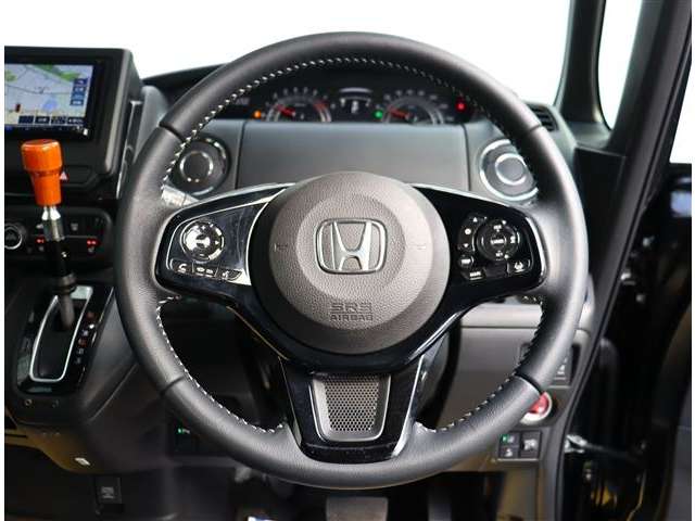 ホンダ Ｎ　ＢＯＸ カスタム ６６０ Ｌ ターボ R5年 (関東) 99