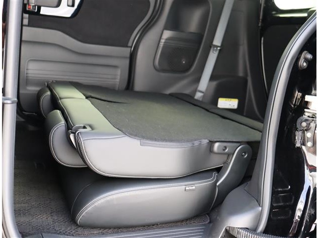 ホンダ Ｎ　ＢＯＸ カスタム ６６０ Ｌ ターボ R5年 (関東) 99