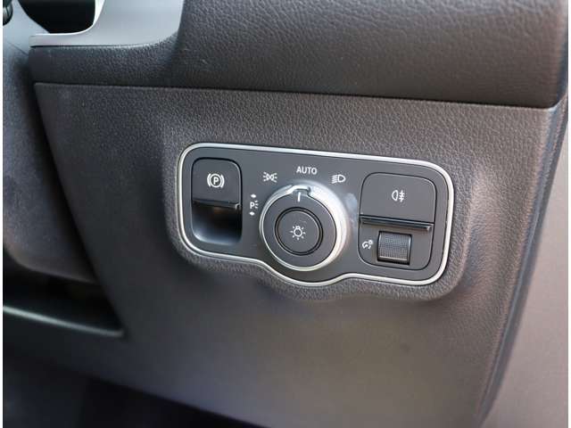 メルセデスベンツ ＧＬＢクラス １８０ R4年 (関東) 99