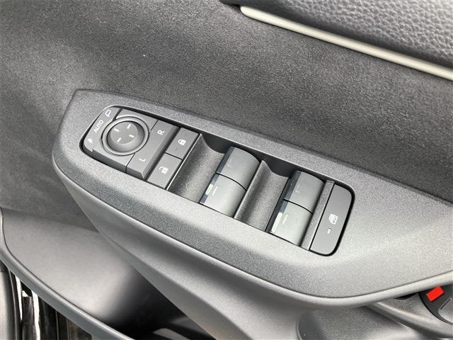 トヨタ ヤリス １．５ ハイブリッド Ｚ R6年 (東海) 99