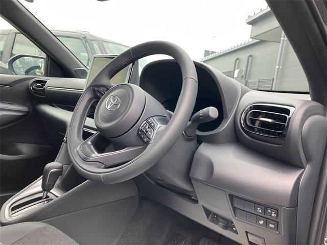 トヨタ ヤリス １．５ ハイブリッド Ｚ R6年 (東海) 99