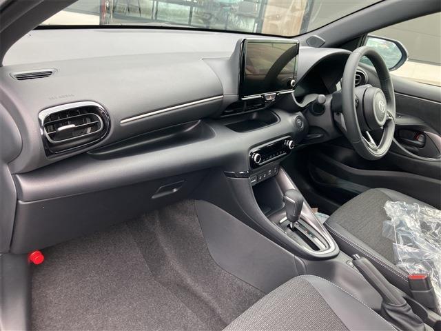 トヨタ ヤリス １．５ ハイブリッド Ｚ R6年 (東海) 99