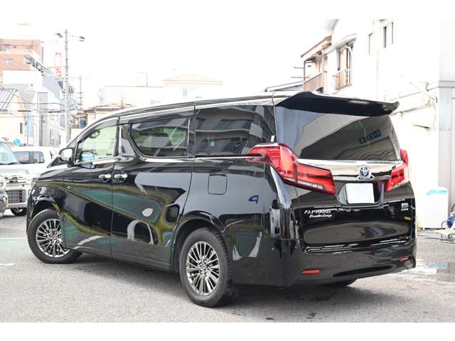 トヨタ アルファード　ハイブリッド ハイブリッド ２．５ エグゼクティブ ラウンジ Ｅ－ＦＯＵＲ ４ＷＤ R4年 (近畿) 99