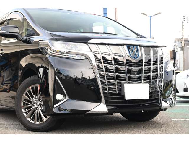 トヨタ アルファード　ハイブリッド ハイブリッド ２．５ エグゼクティブ ラウンジ Ｅ－ＦＯＵＲ ４ＷＤ R4年 (近畿) 99