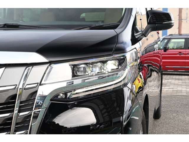 トヨタ アルファード　ハイブリッド ハイブリッド ２．５ エグゼクティブ ラウンジ Ｅ－ＦＯＵＲ ４ＷＤ R4年 (近畿) 99