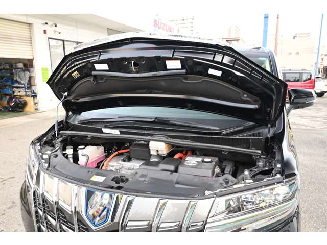 トヨタ アルファード　ハイブリッド ハイブリッド ２．５ エグゼクティブ ラウンジ Ｅ－ＦＯＵＲ ４ＷＤ R4年 (近畿) 99