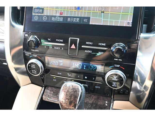 トヨタ アルファード　ハイブリッド ハイブリッド ２．５ エグゼクティブ ラウンジ Ｅ－ＦＯＵＲ ４ＷＤ R4年 (近畿) 99