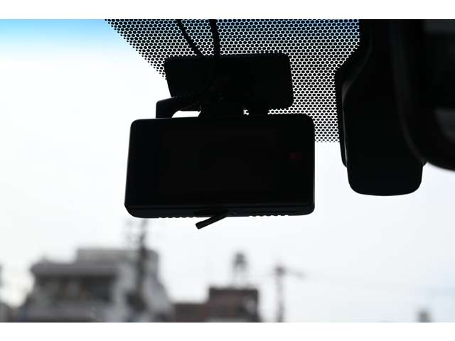 トヨタ アルファード　ハイブリッド ハイブリッド ２．５ エグゼクティブ ラウンジ Ｅ－ＦＯＵＲ ４ＷＤ R4年 (近畿) 99