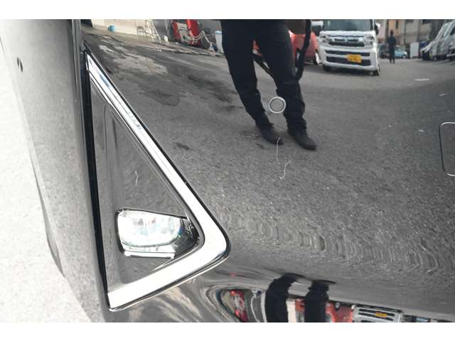 トヨタ アルファード　ハイブリッド ハイブリッド ２．５ エグゼクティブ ラウンジ Ｅ－ＦＯＵＲ ４ＷＤ R4年 (近畿) 99